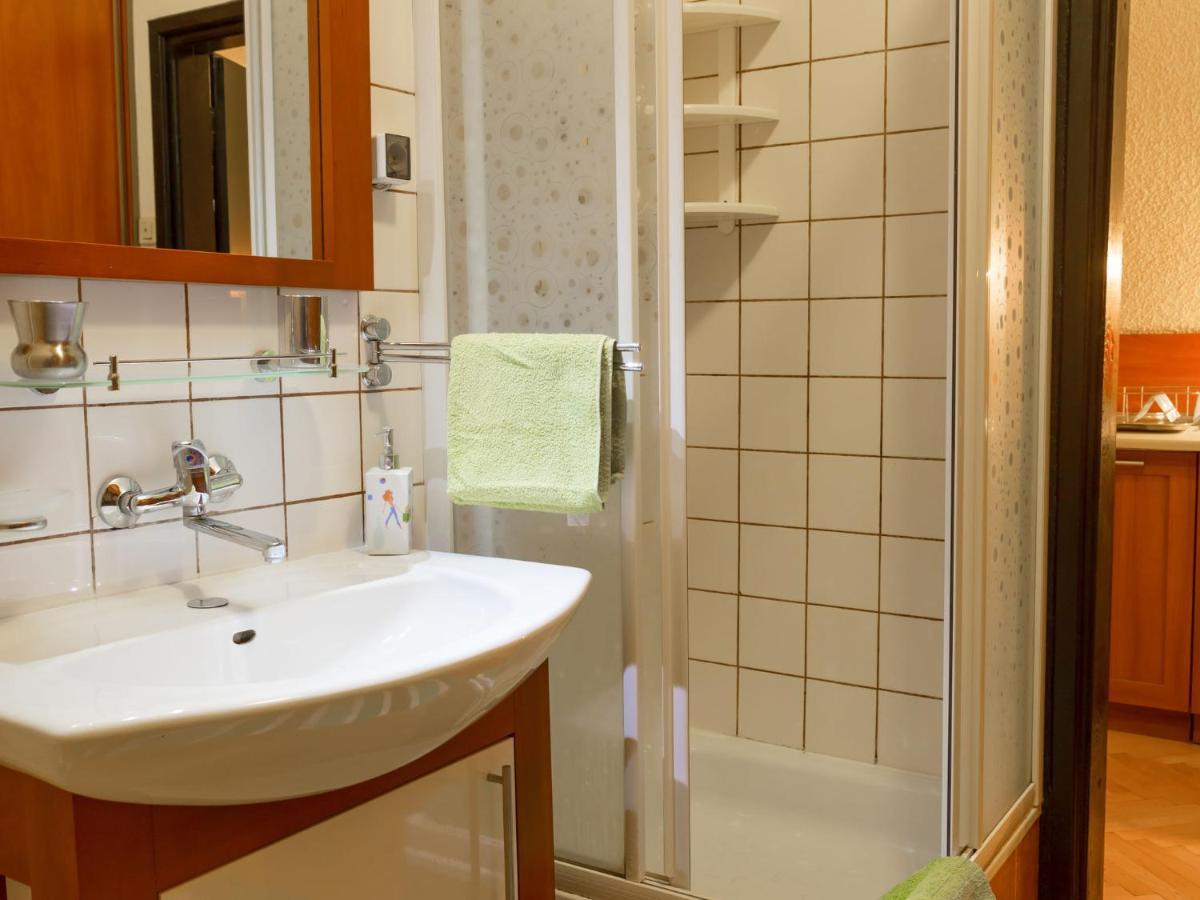 Lovely Apartment In Rusko With Pool Garden Darlowo Bagian luar foto