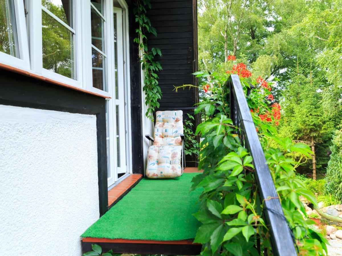 Lovely Apartment In Rusko With Pool Garden Darlowo Bagian luar foto